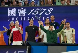 半岛体育官网-尤文vs那不勒斯